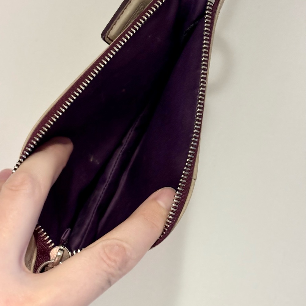 Coach Cream Leather Wristlet - Picture 4 of 9